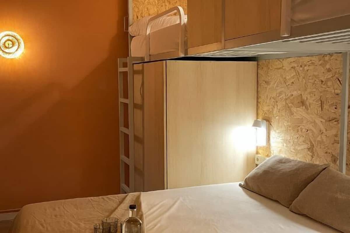 1 bilik tidur, langsir/tirai gelap terus, kalis bunyi, Wi-fi percuma