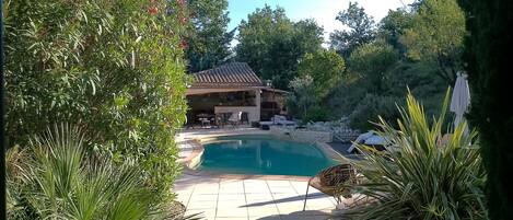 Piscine extérieure