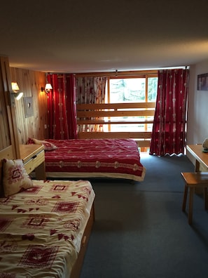 2 chambres, fer et planche à repasser, Wi-Fi