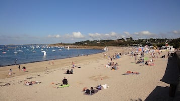 In Strandnähe, Liegestühle