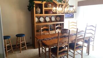 獨棟房屋, 4 間臥室, 非吸煙房 | 房內用餐區