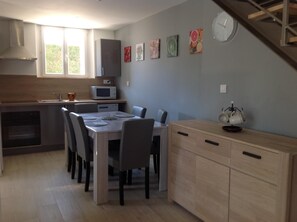 Dining - Cottage 4/6 people with view on the Luberon (Robion)