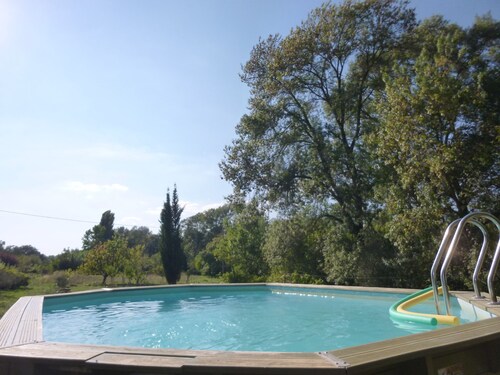 Vakantiehuis rivier in het dorp