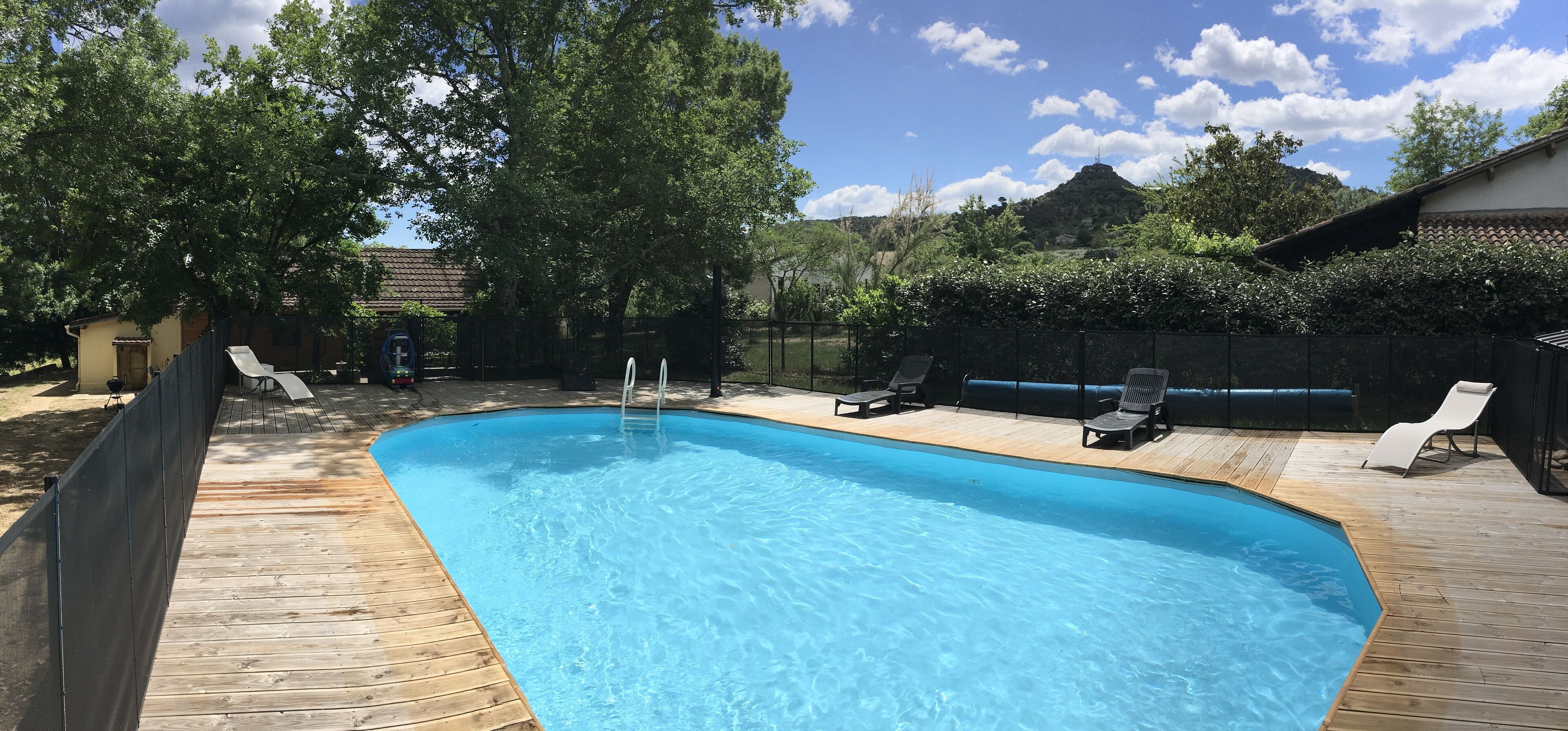 Piscine extérieure, piscine chauffée