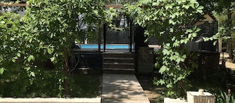 Villa 9 people with secure private pool