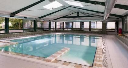 Your Ideal stay for 5 at Disneyland Paris!