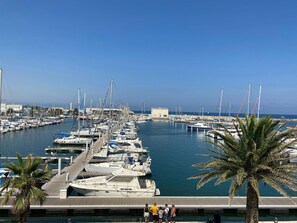 Marina - FROND DE MER T5 APPT 4 STARS 125 m², PANORAMIC TERRACE 121 m² IN CANET PLAGE (Canet-en-Roussillon)