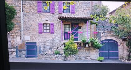 Authentic house in the Dourbie valley 5 km from Millau
