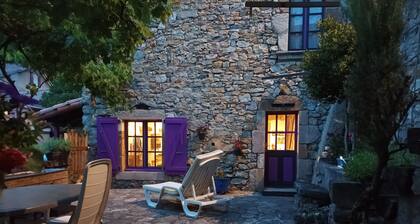 Maison authentique dans la vallée de la Dourbie à 5 kms de Millau