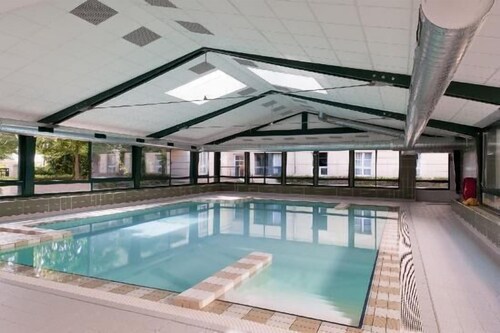 Your apartment is 2 steps from Disneyland Paris!