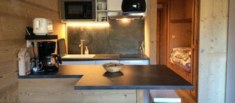 Montgenèvre apartment with mountain area, for 4 (2 adults 2 children), close to the slopes