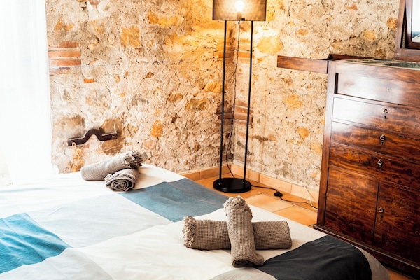 4 bedrooms, iron/ironing board, travel crib, WiFi