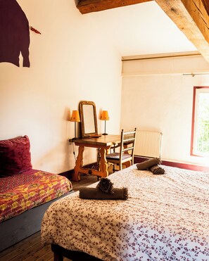 4 bedrooms, iron/ironing board, travel crib, WiFi