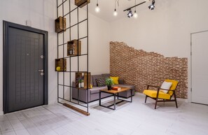 Interior - Irina's cozy apartment in old Tbilisi (Dzveli Tbilisi)