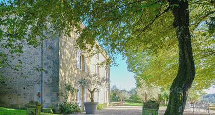 Maison de CaractĂšre avec piscine Vue Imprenable