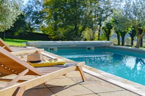 Piscine extérieure, piscine chauffée