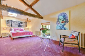 5 chambres, bureau, lit parapluie, Wi-Fi gratuit