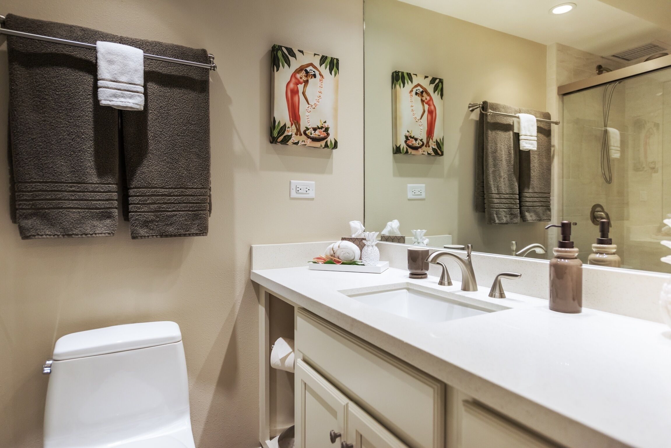 Bathtub, hair dryer, towels, soap