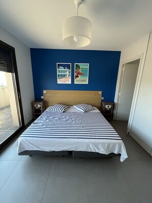 5 habitaciones, escritorio, tabla de planchar con plancha y wifi gratis 