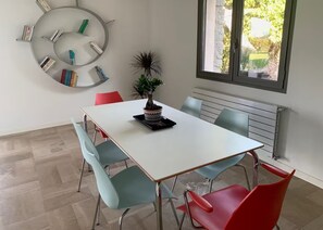 Dining - Wonderful Modern rental - Stunning sea view 3 minutes from the beach (SAGONE)