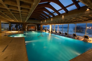 Indoor pool - Cacique Inacayal Lake & Spa Hotel (San Carlos de Bariloche)