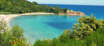 Seafront villa, Canella beach 800m far, pool, 4 persons, fully equipped