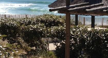 PRETTY VILLA JACUZZI HEATED, WIFI, renovated 2018 facing the golf LACANAU-OCEAN 6 p