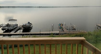 ¡Cómoda cabaña de alquiler todo el año en Lake Osakis Minnesota!