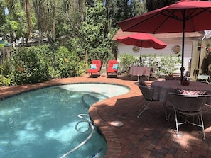 Piscine extérieure, piscine chauffée