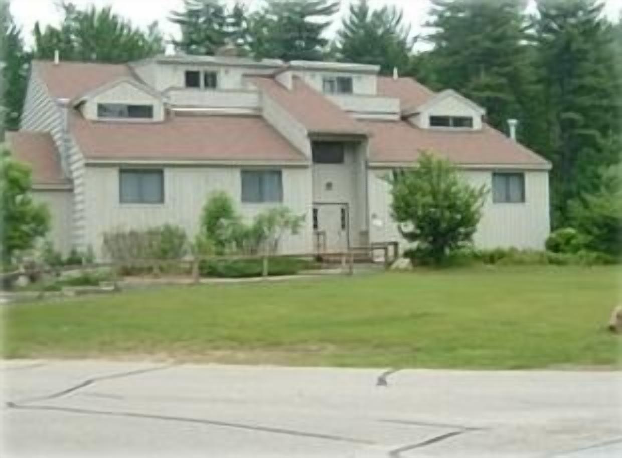 Lovely Seasons Resort Vacation Townhouse