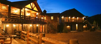 16-Acre Private Luxury Ranch