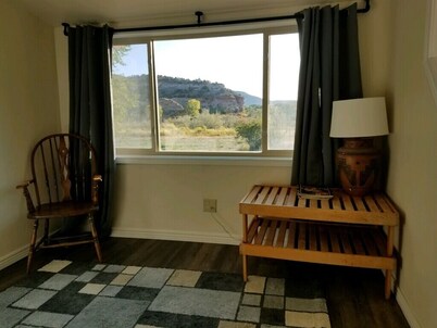 SCENIC CABIN 35Ac Peace&Quiet Creek Pets Hiking 35min-MesaVerde, 5min-SandCanyon