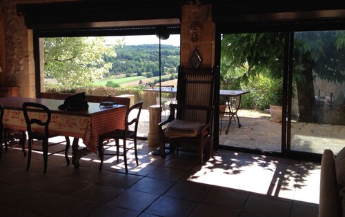 Maison familiale avec vue imprenable sur la vallée