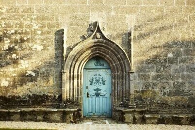 Authentic Breton village and small house by the sea