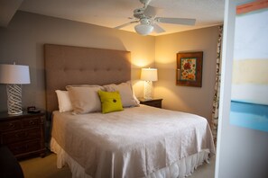 1 soverom, strykejern/-brett, wi-fi og sengetøy