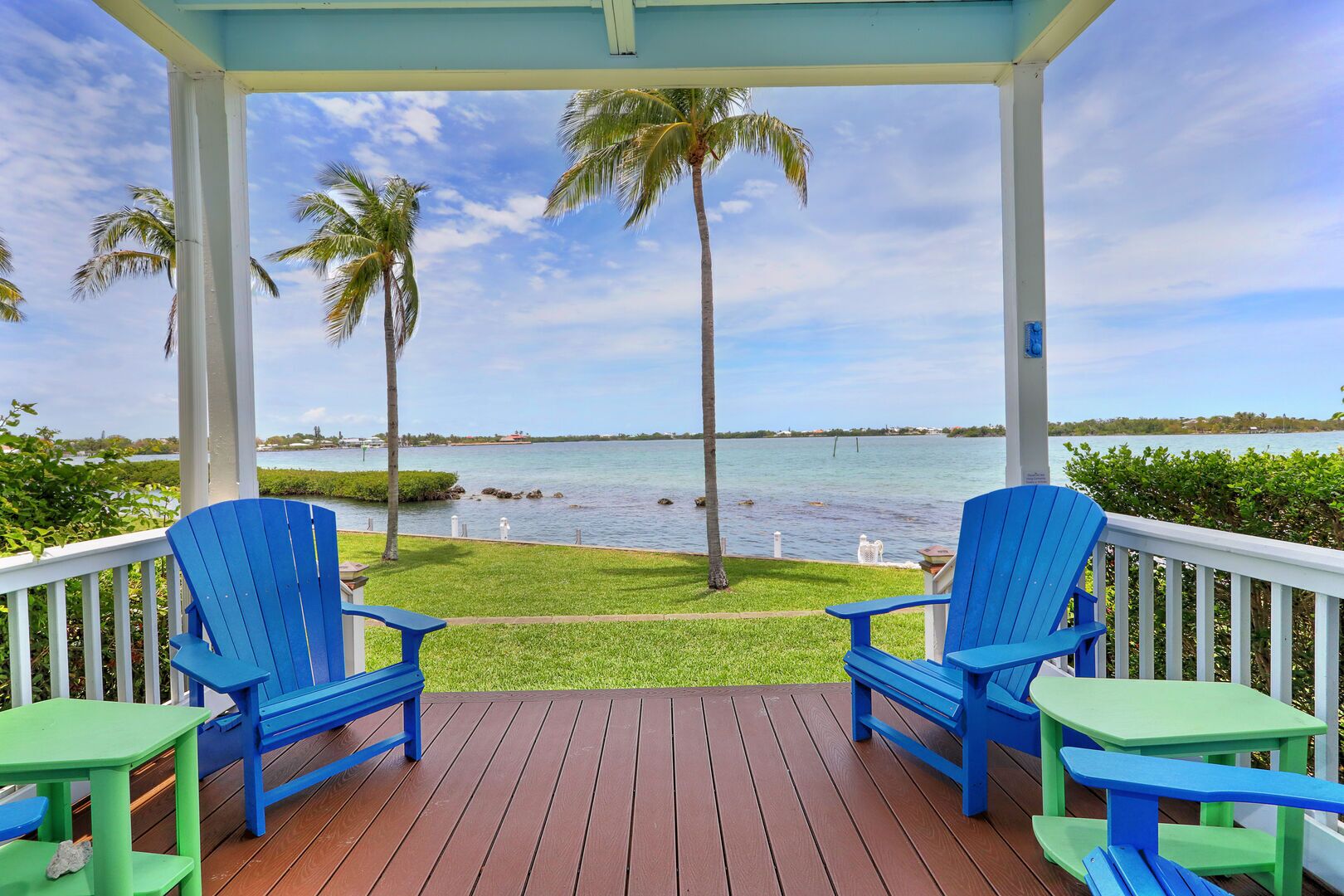 Waterfront luxury Villa (60) with sunset views and boat slip