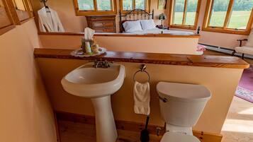 Combined shower/tub, jetted tub