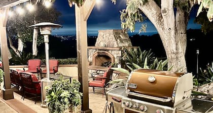 Quiet Guest Home With Beautiful Views +Heated Pool and jacuzzi!