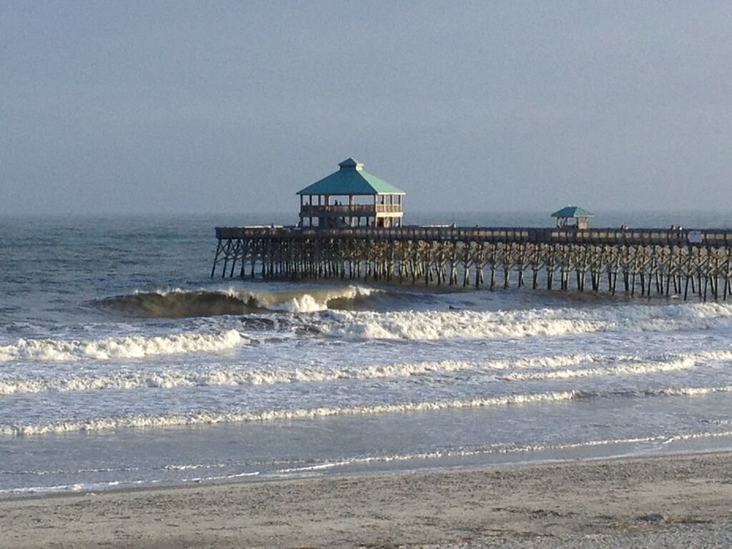 Beach nearby, sun loungers