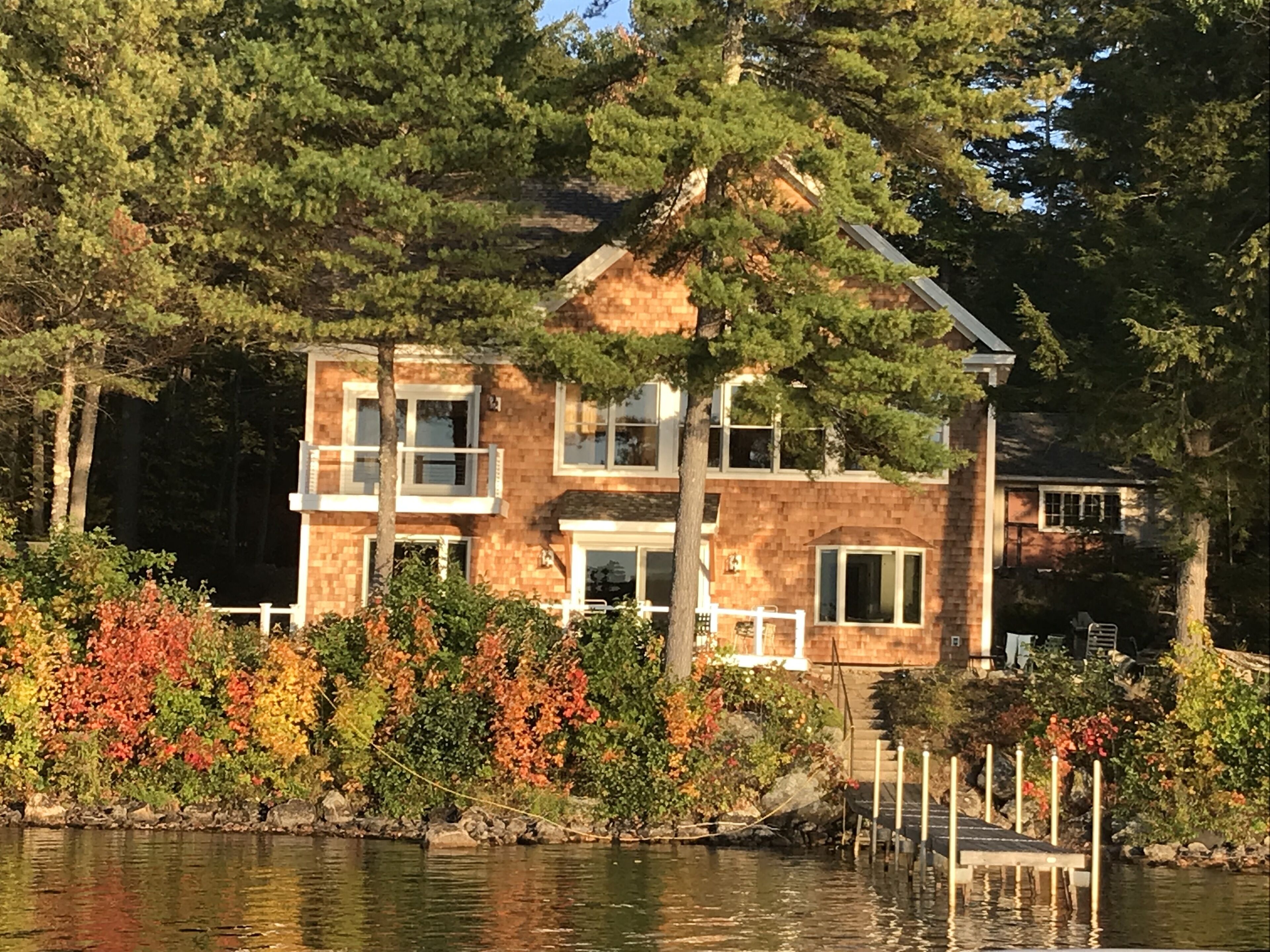 Simonson Lakeside 4 Bedrooms
