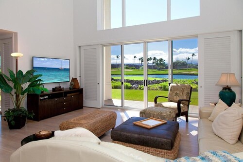  Access to Mauna Lani Spa/Tennis/Pickleball/Gym/Lap Pool included with booking