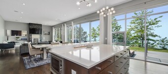 Sandy Shores: Stunning Modern Beach House with Sunset views over Lake Michigan