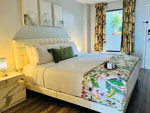 1 soverom, skrivebord, strykejern/-brett og wi-fi (inkludert)