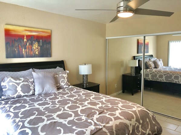 2 bedrooms, iron/ironing board, WiFi, bed sheets