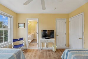 5 chambres, bureau, fer et planche à repasser, Wi-Fi gratuit