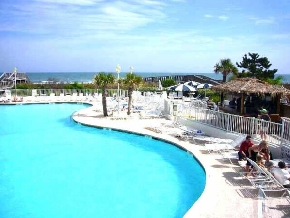 Innenpool, beheizter Pool