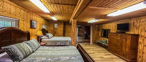 5 Schlafzimmer, Bügeleisen/Bügelbrett, kostenloses WLAN, Bettwäsche