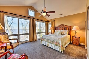 3 chambres, coffres-forts dans les chambres, Wi-Fi, draps fournis