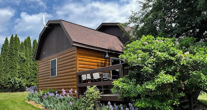 Heritage Hideaway Eristäytynyt hirsimökki