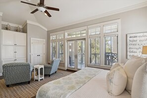 4 Schlafzimmer, Bügeleisen/Bügelbrett, WLAN, Bettwäsche